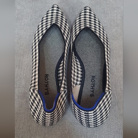 Rothy's - Picture 1 of 3